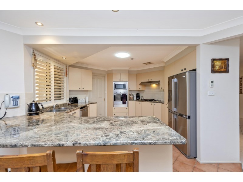 13 Eureka Place, Tamworth NSW 2340