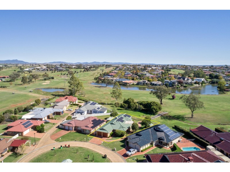 13 Eureka Place, Tamworth NSW 2340