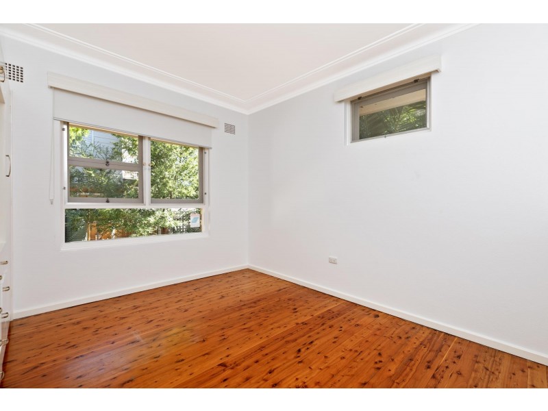 8 Russell Street, Tamworth NSW 2340