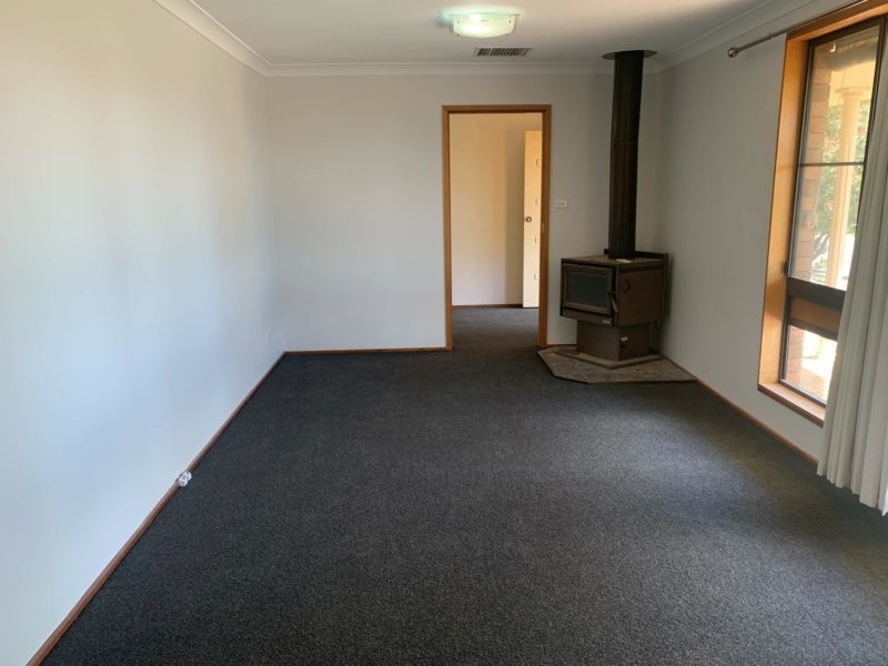 9 Yangoora Street, Tamworth NSW 2340