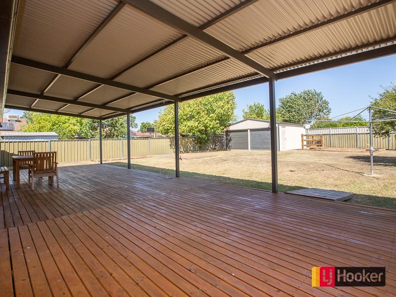 13 Flinders Street, Westdale NSW 2340