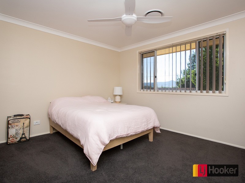 13 Flinders Street, Westdale NSW 2340