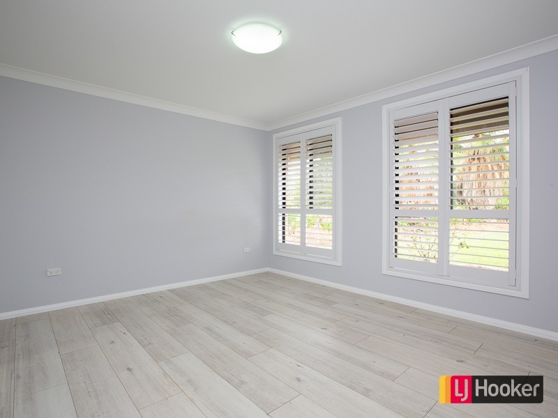 13 Landsborough Close, Westdale NSW 2340