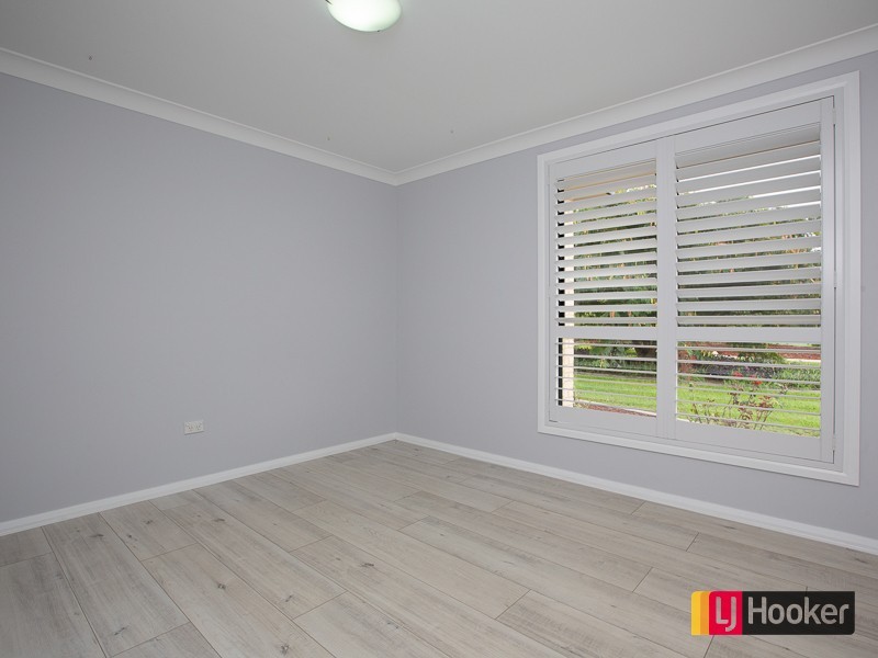 13 Landsborough Close, Westdale NSW 2340