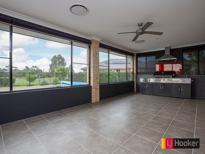 13 Landsborough Close, Westdale NSW 2340