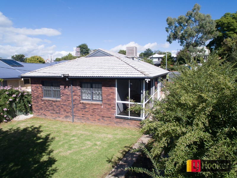 81 Church street, West Tamworth NSW 2340