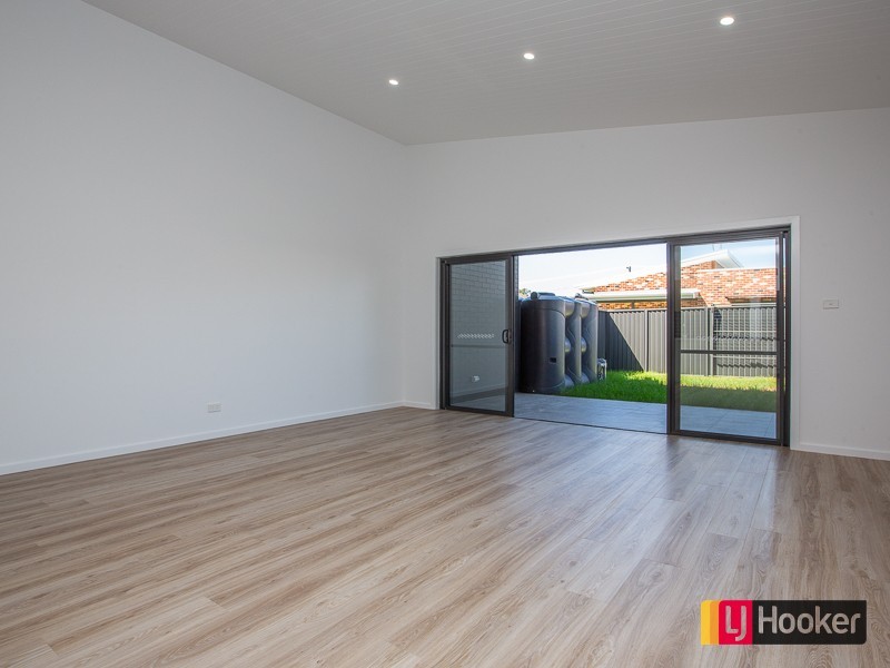 2/27 Hilda Lane, South Tamworth NSW 2340