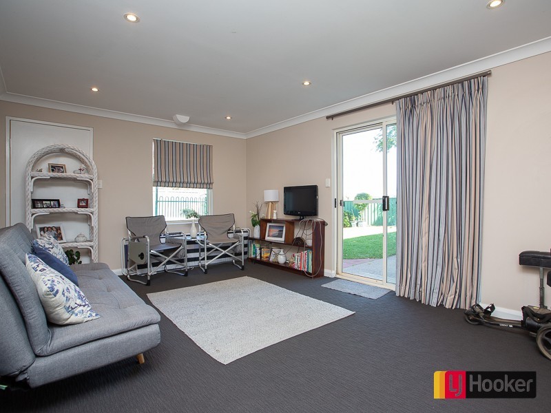 195 Carthage Street, East Tamworth NSW 2340