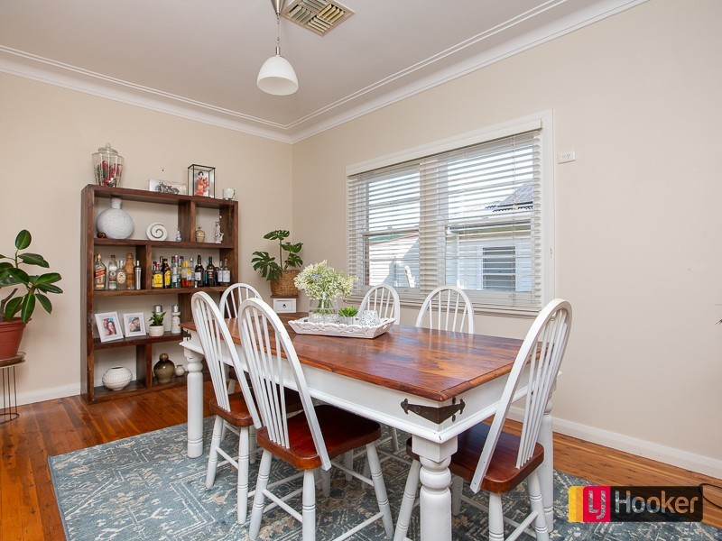 195 Carthage Street, East Tamworth NSW 2340
