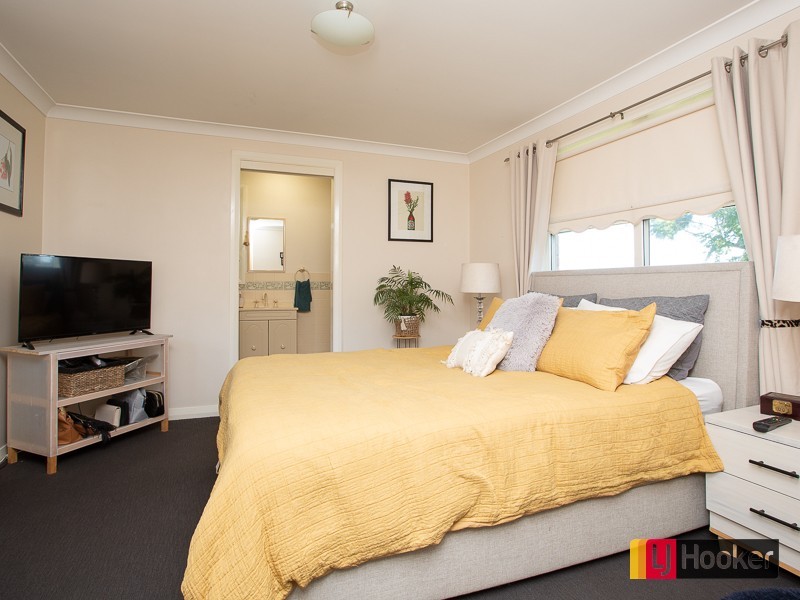 195 Carthage Street, East Tamworth NSW 2340