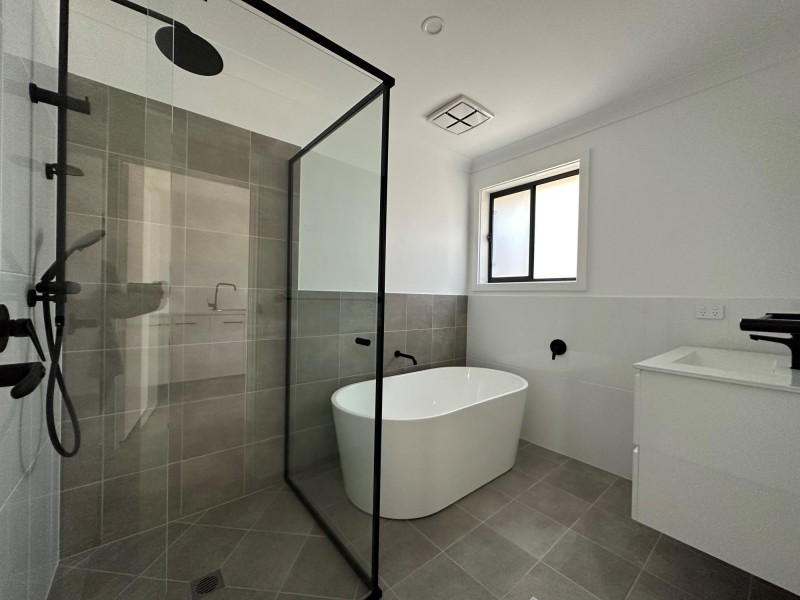 15 Gilbert Drive, Westdale NSW 2340