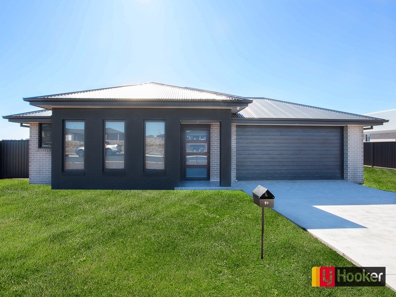 51 Peppercress Court, Moore Creek NSW 2340