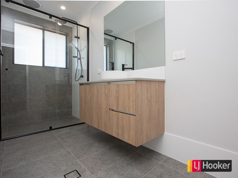 51 Peppercress Court, Moore Creek NSW 2340