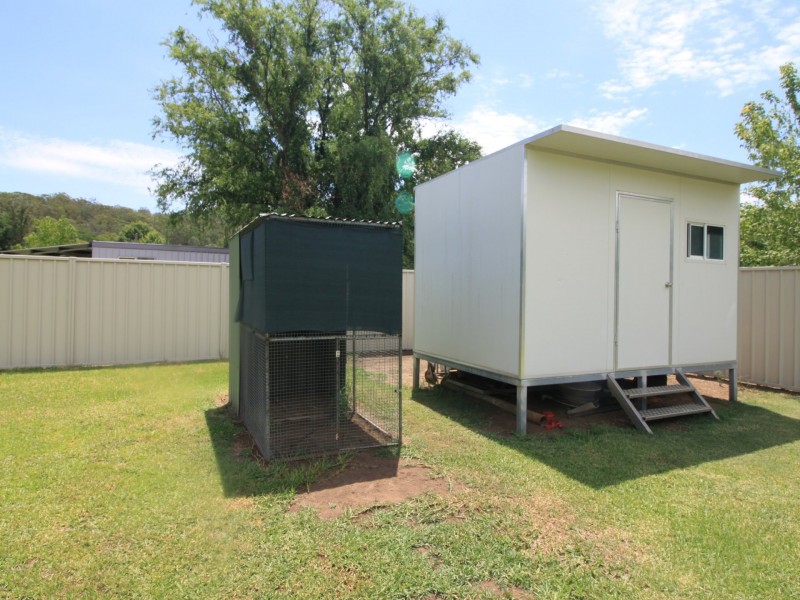 33-35 Fredrick Street, Woolomin NSW 2340