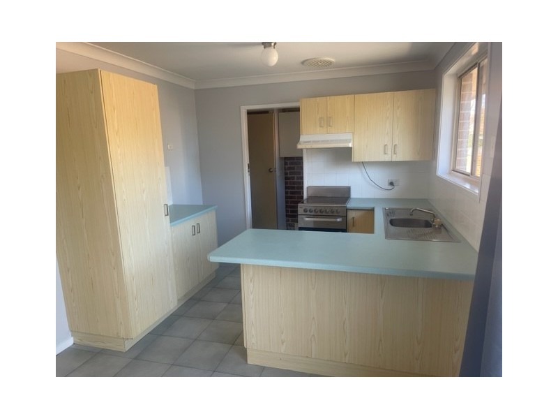 2/3 Belah Close, Hillvue NSW 2340