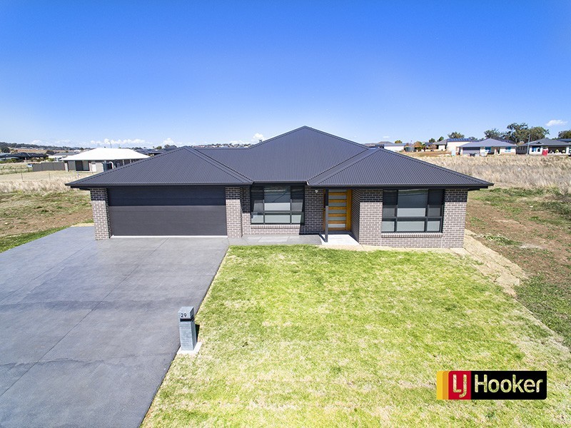 29 Peppercress Court, Moore Creek NSW 2340