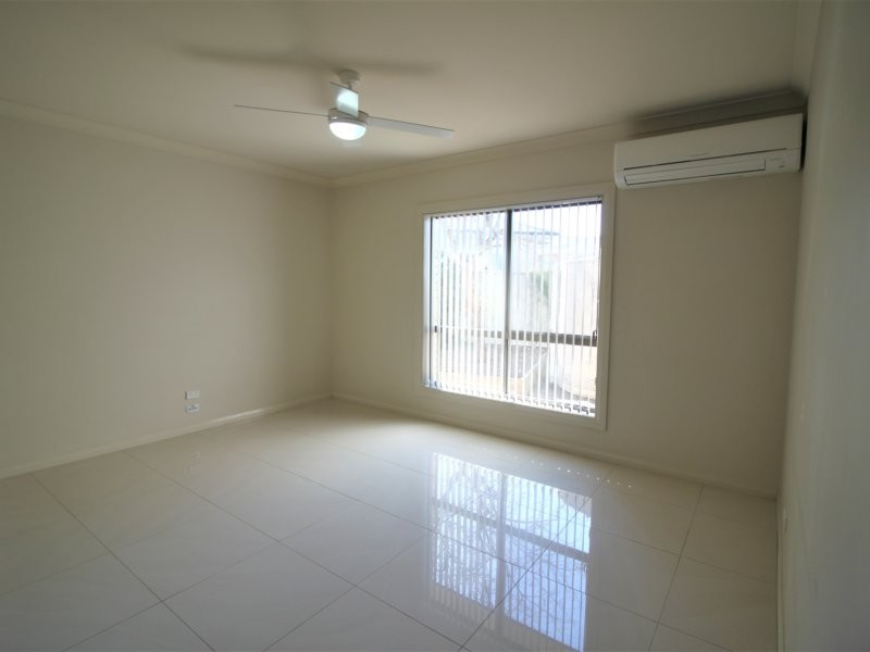 1/8 Lindon Crescent, Kootingal NSW 2352