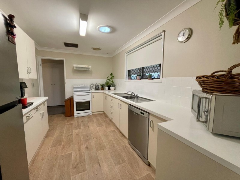 6 Willow Street, South Tamworth NSW 2340