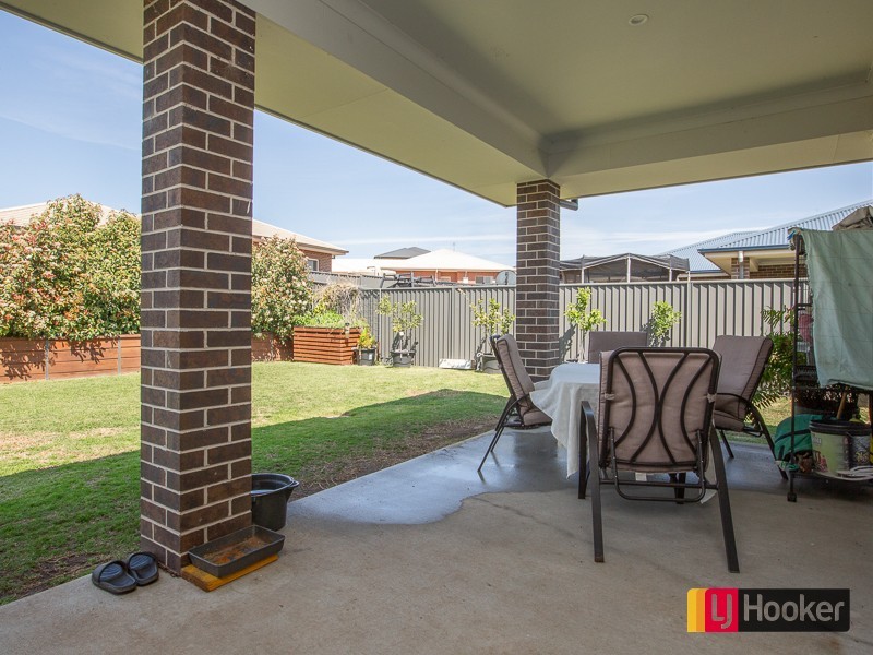 7 Bellbird Street, Calala NSW 2340