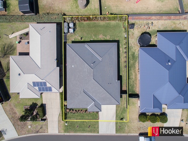 7 Bellbird Street, Calala NSW 2340