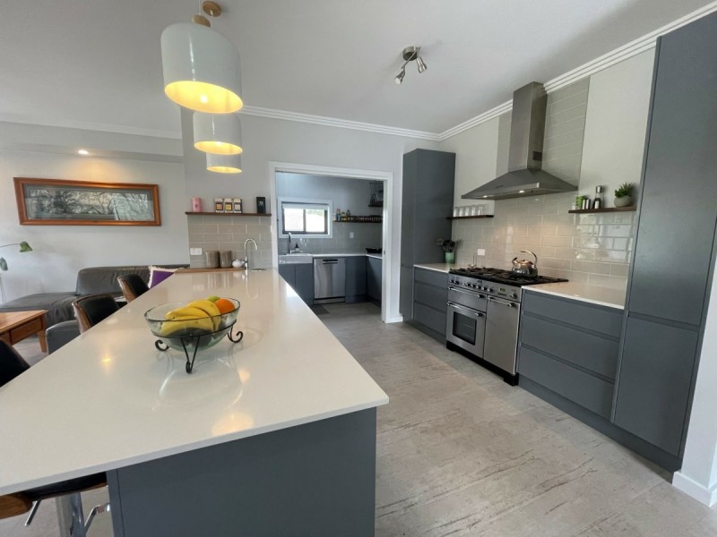 64 Campbell Road, Calala NSW 2340