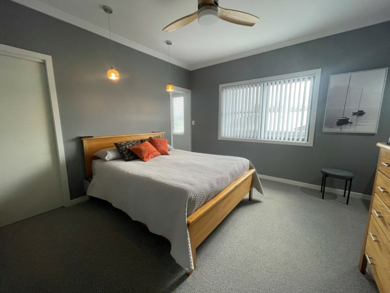 64 Campbell Road, Calala NSW 2340