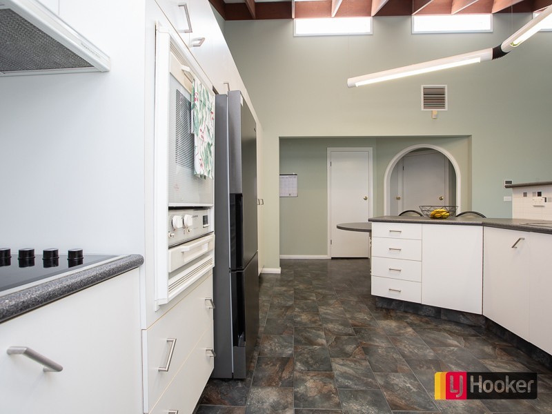 10a Bandalong Street, Hillvue NSW 2340