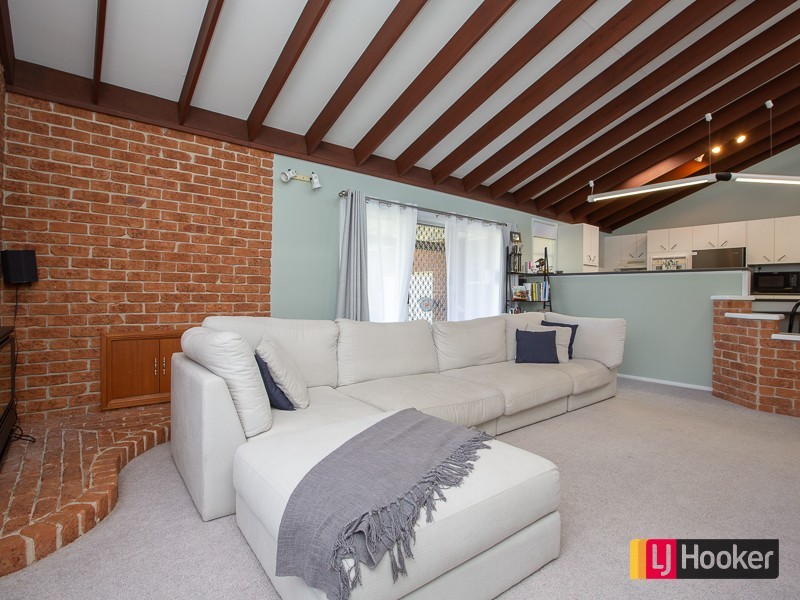 10a Bandalong Street, Hillvue NSW 2340