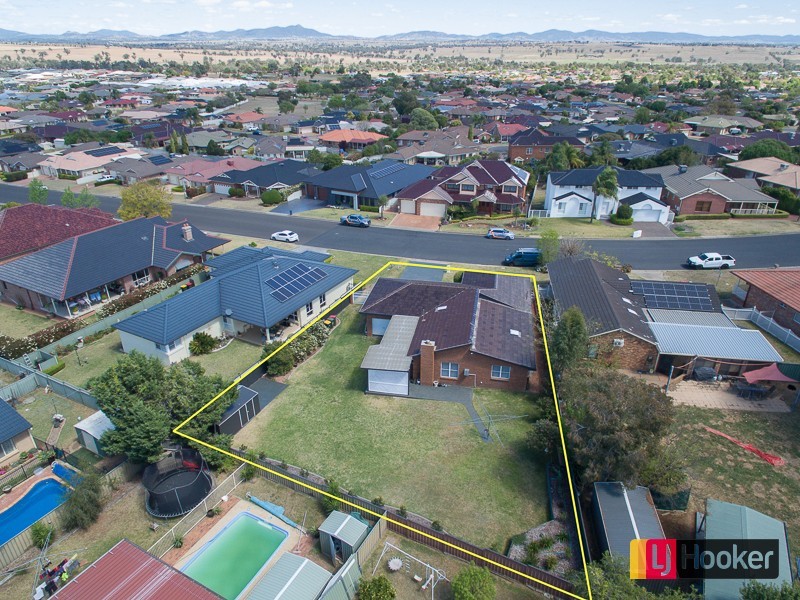 10a Bandalong Street, Hillvue NSW 2340