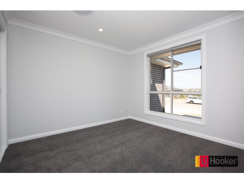1 Francis Ave, North Tamworth NSW 2340