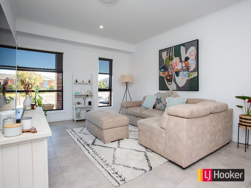 27 Jubata Drive, Moore Creek NSW 2340