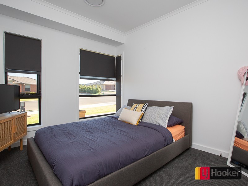27 Jubata Drive, Moore Creek NSW 2340
