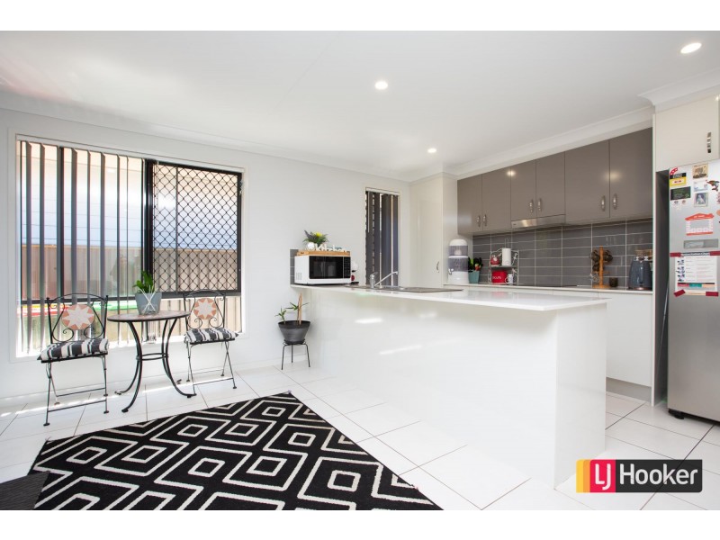 7 Mountview Crescent, Oxley Vale NSW 2340