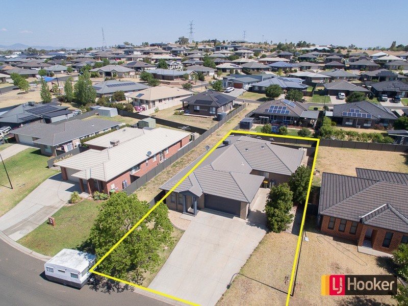 9-9a Wagtail Close, Calala NSW 2340