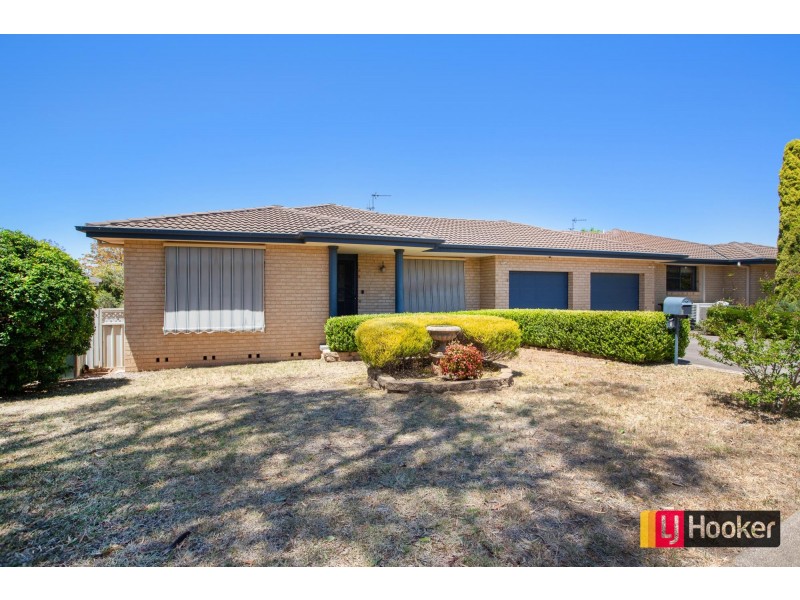1/2 The Mews, Hillvue NSW 2340