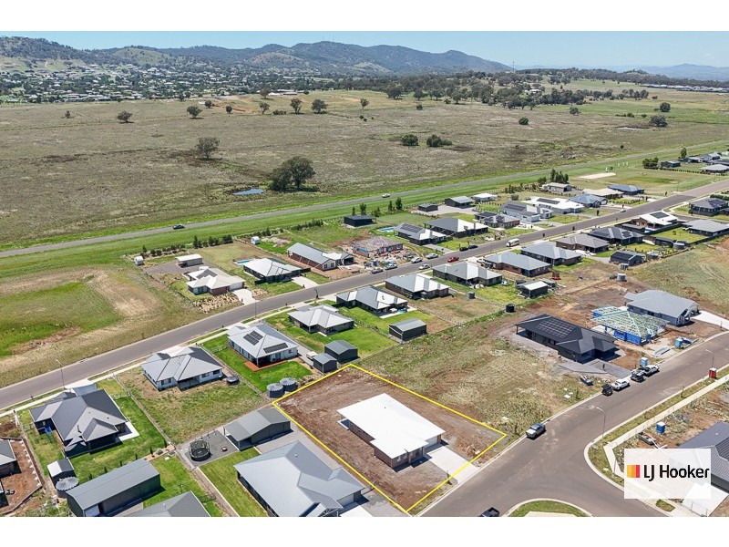 7 Peppercress Court, Moore Creek NSW 2340