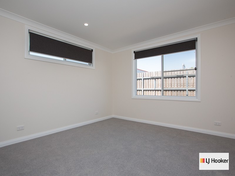 2 Terry Street, South Tamworth NSW 2340