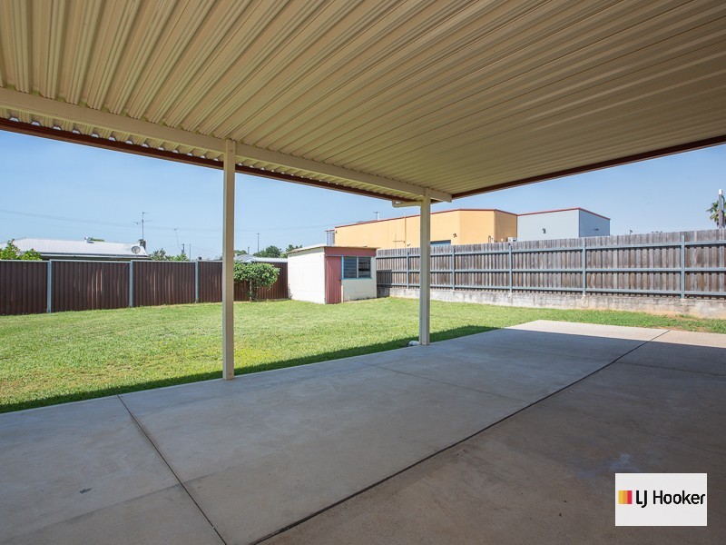 2 Terry Street, South Tamworth NSW 2340