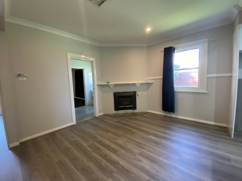 6 Robina Street, South Tamworth NSW 2340