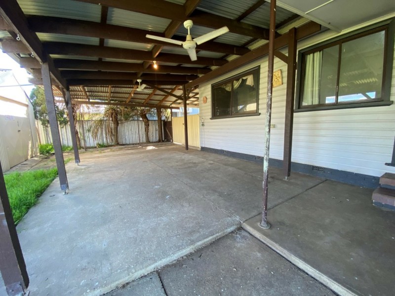 6 Robina Street, South Tamworth NSW 2340