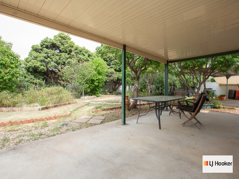 4 Wayamba Close, Hillvue NSW 2340