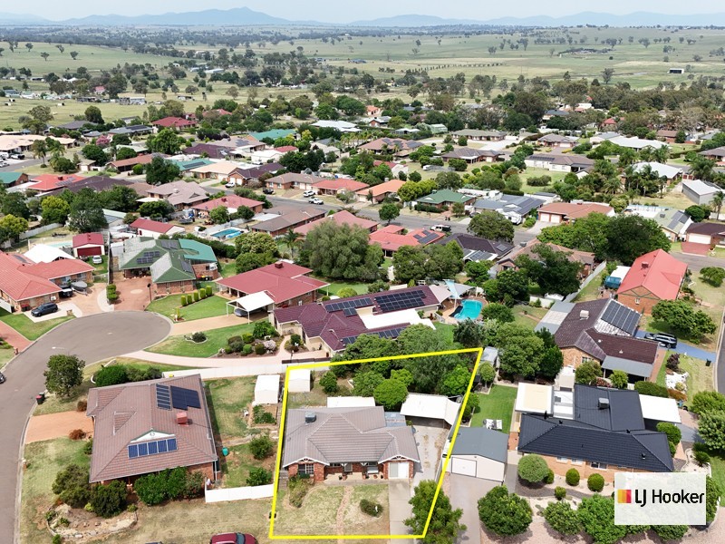 4 Wayamba Close, Hillvue NSW 2340