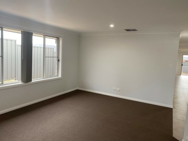 53 Currawong Drive, Calala NSW 2340