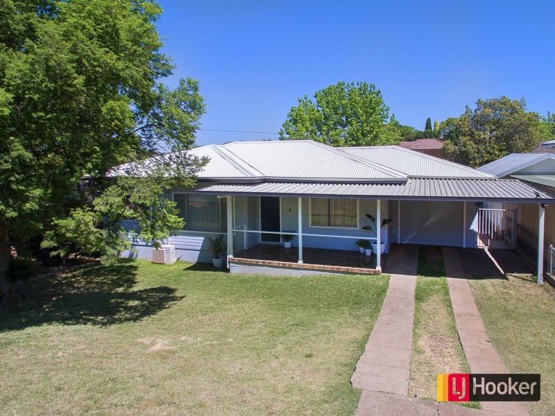 3 Sapphire Crescent, East Tamworth NSW 2340