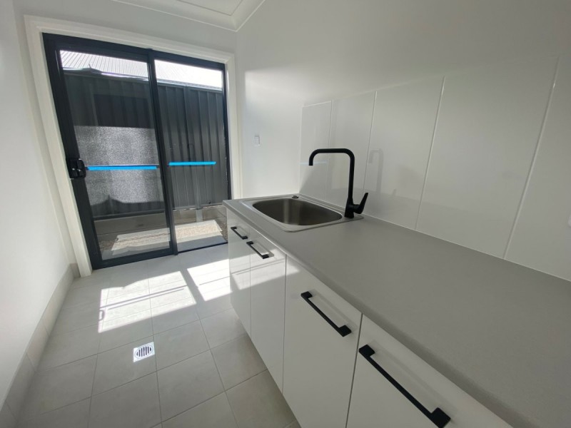 17 Gilbert Drive, Westdale NSW 2340