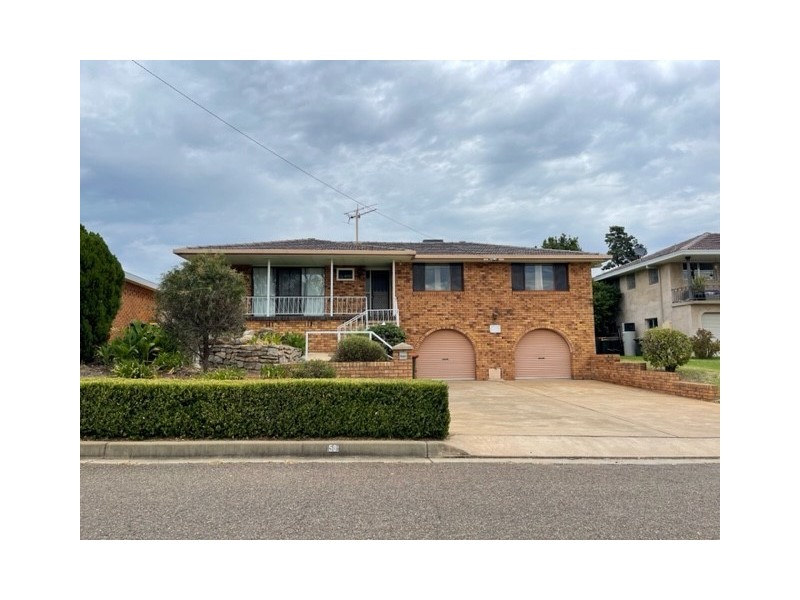 50 McRae Street, Hillvue NSW 2340