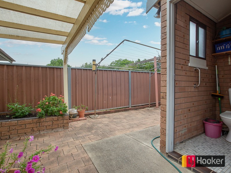 4/35 Gipps Street, West Tamworth NSW 2340