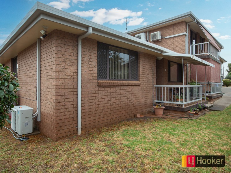 4/35 Gipps Street, West Tamworth NSW 2340