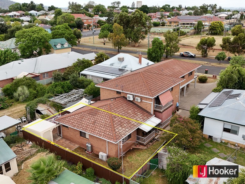 4/35 Gipps Street, West Tamworth NSW 2340