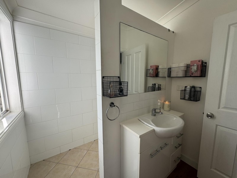 17 Laurel Street, Kootingal NSW 2352